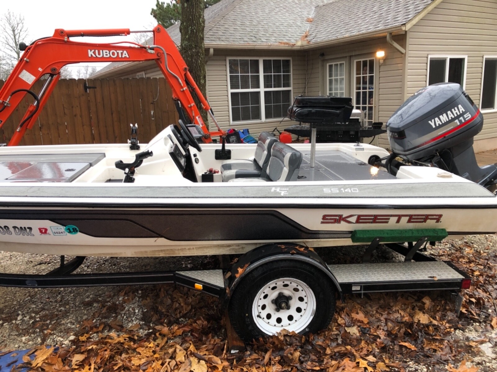 1997 Skeeter Bass boat