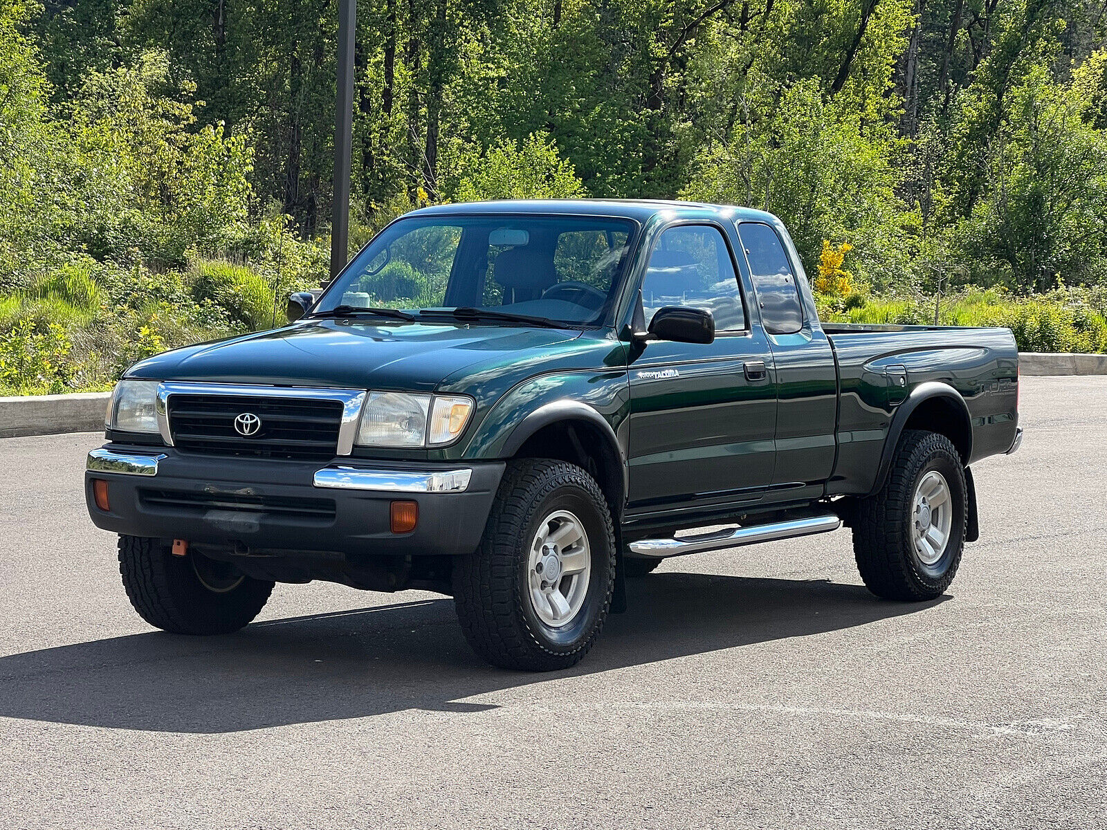 1999 Toyota Tacoma SR5 Xtra Cab 4x4 TRD Automatic Only 70,000 Miles!