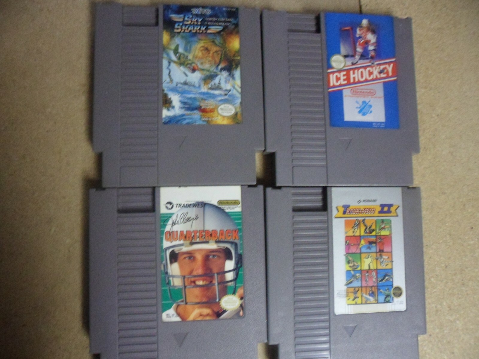 Nintendo NES 25 Game Lot Final Fanatsy Zelda Black Label NO DUPLICATES