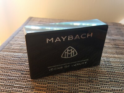 Maybach emblem Displays sunglasses eyeglasses 