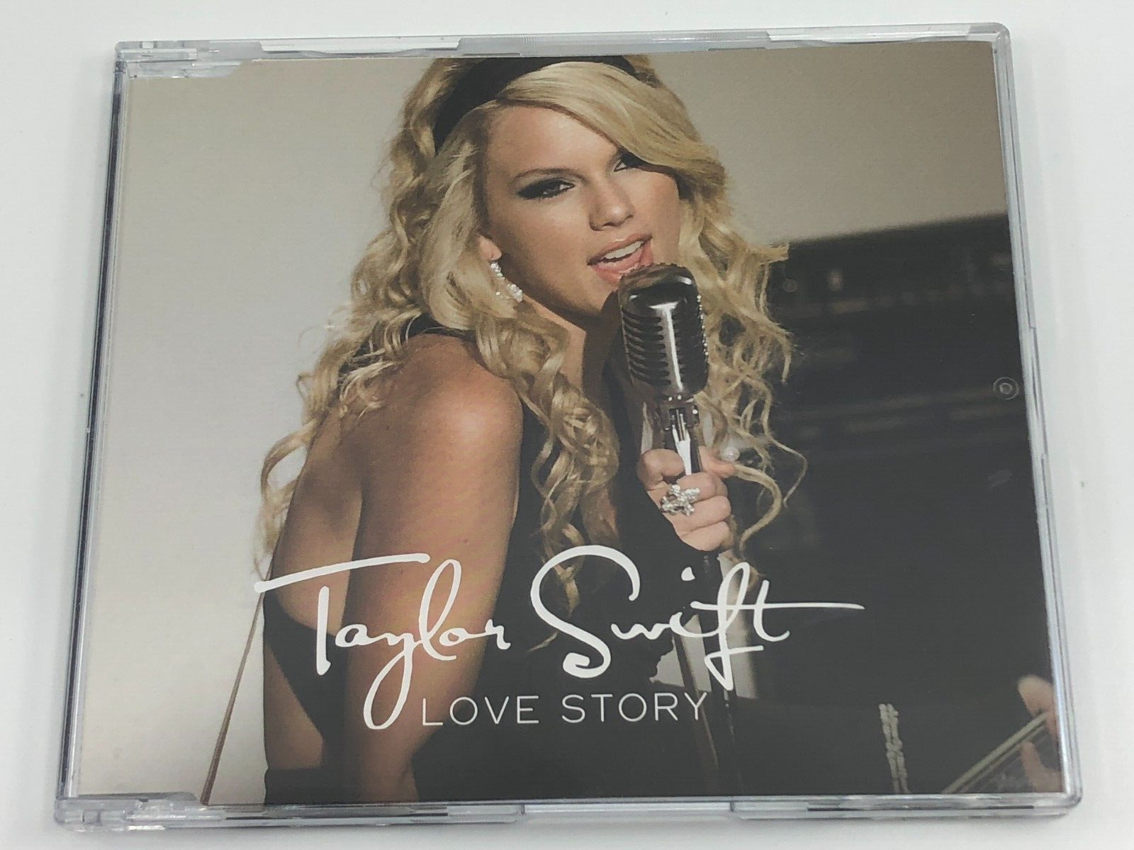 洋楽 Taylor Swift_LOVE STORY Track2: Remix CD $_57.PNG?set_id=880000500F
