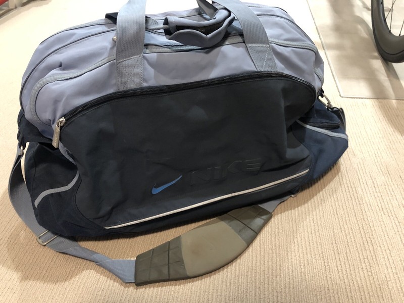 nike gym bags australia