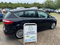FORD C-MAX TITANIUM 1.6cc LOW MILEAGE