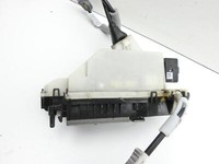 Peugeot 2008 I 16-19 Türschloss m. ZV Stellmotor Rechts Vorne Peugeot 2008 I 16-19 30.06.2016 9812500780 40647192N... Vorschau 5