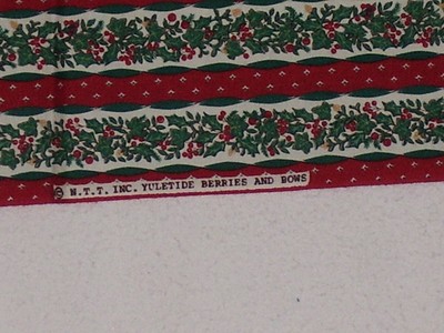 VTG NTT Christmas Floral Stripe Fabric Yuletide Berries & Bows 1 Yard