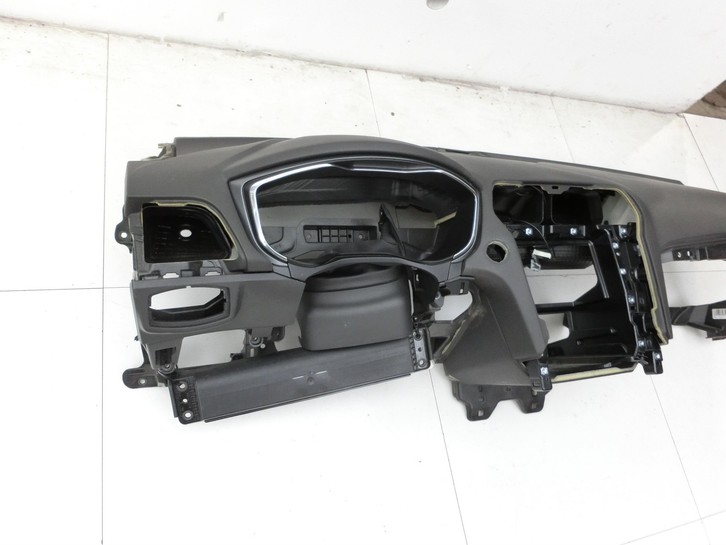 Ford Mondeo 5 V CF 14-19 Armaturenbrett Panel komplett Ford Mondeo 5 V CF 14-19 09.12.2015 DS73-F044A74-AC... Vorschau 3
