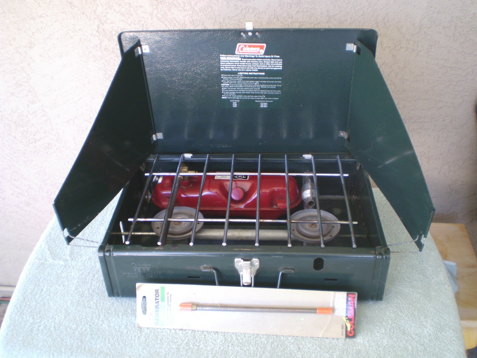 Vintage Coleman 425F 2 Burner Camp Stove With Extra Generator Great