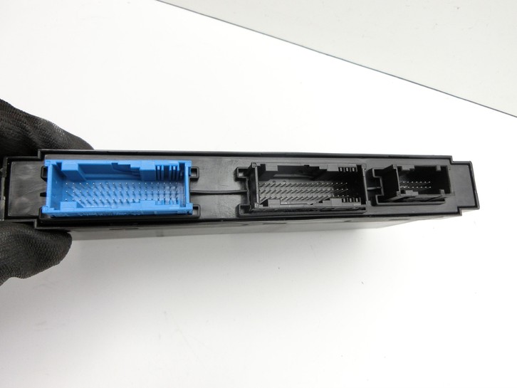 BMW F01 750iX 08-12 Steuergerät SG BCM Komfort PL6 JBBFE III BMW F01 750iX 08-12 09.06.2011 9267455... Vorschau 4