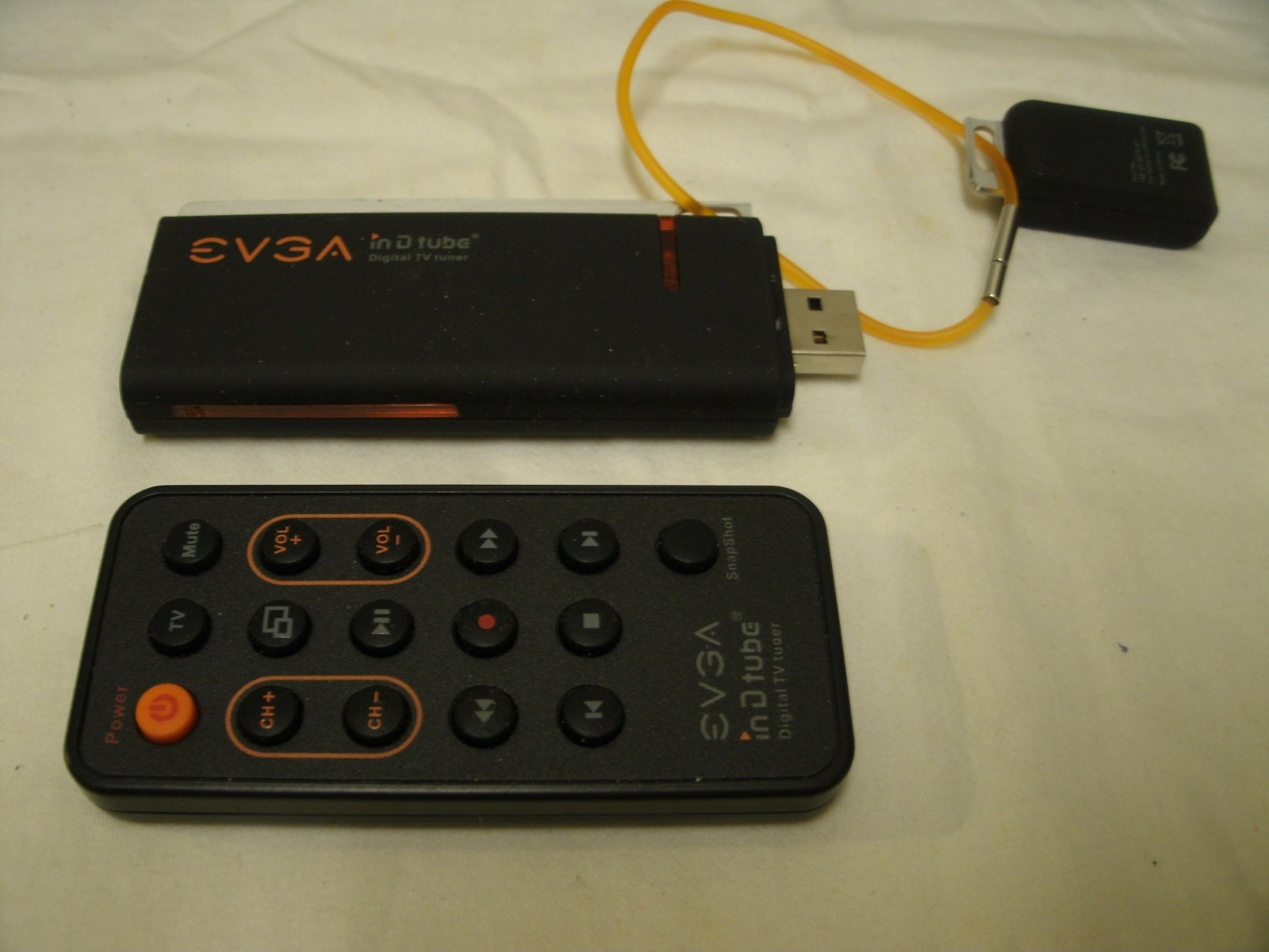 EVGA in D tube TV Tuner - 100-U2-1DTV-A1 - W/ Software, Remote, Manual & More!