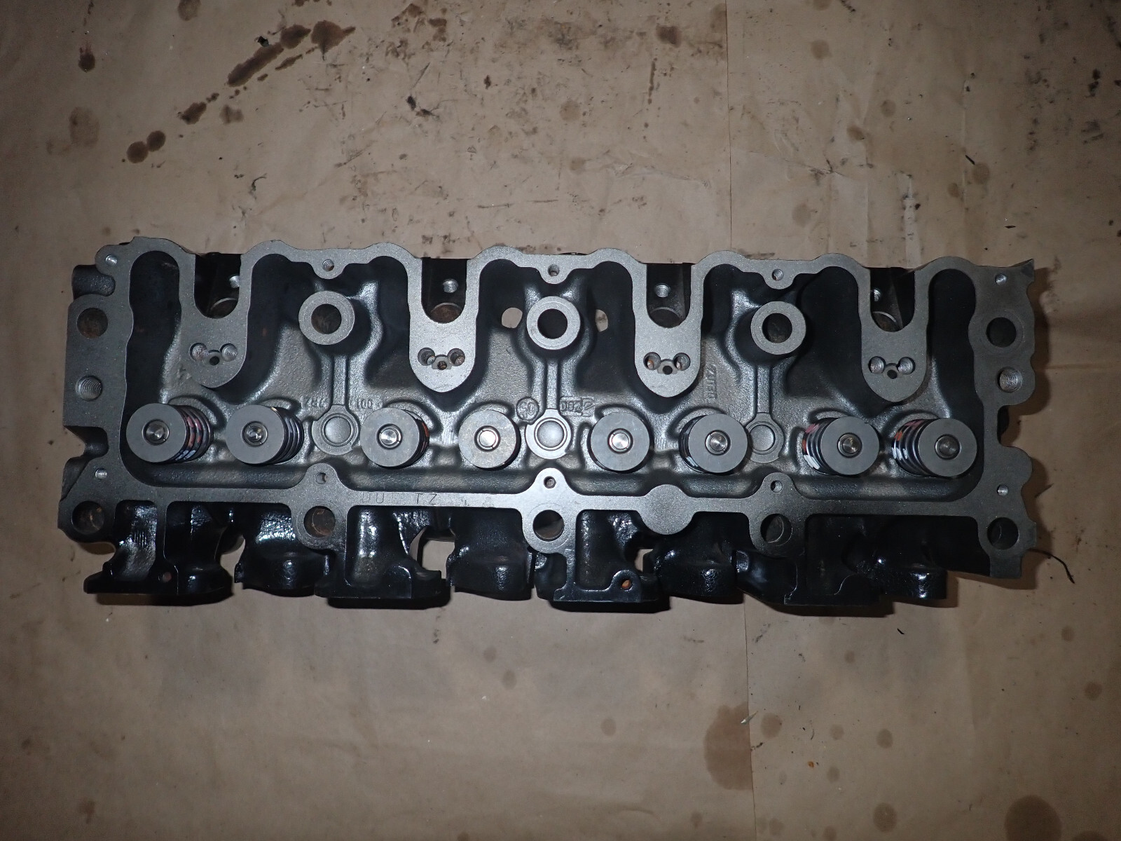 Deutz BF4L BF4M F4M F4L Diesel Engine Cylinder Head WITH