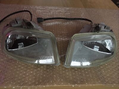 Saab 9000 Cse Anniversary Aero Cs Pair Of Fog Lights L + R
