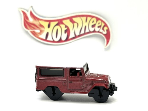 Loose Hot Wheels Premium Toyota Land Cruiser FJ43 (red
