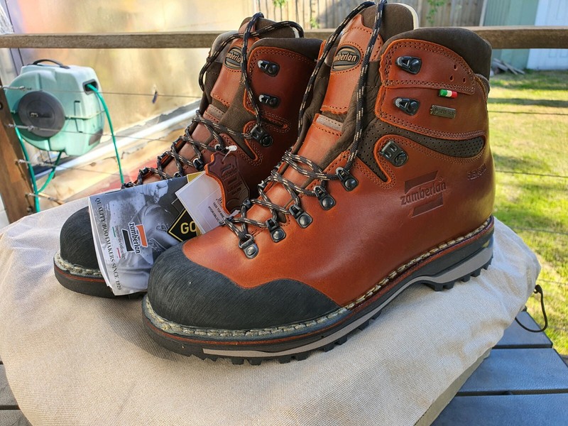 Zamberlan 1025 Tofane Nw Gtx Rr Trekking Boots Waxed Brick Size 8au Camping Hiking Gumtree Australia Maroondah Area Bayswater North