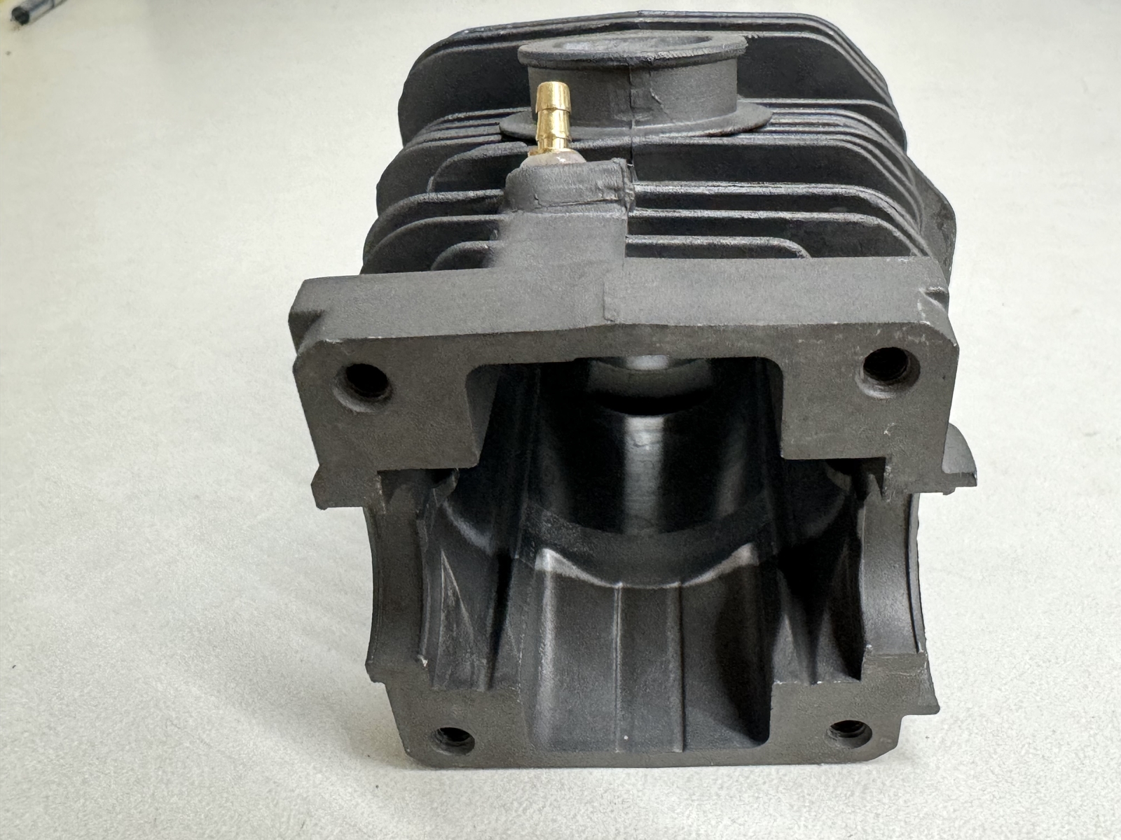 REPLACES STIHL CYLINDER AND PISTON KIT 1123 020 1206 / 1202 025 OEM QUALITY - Picture 5 of 7