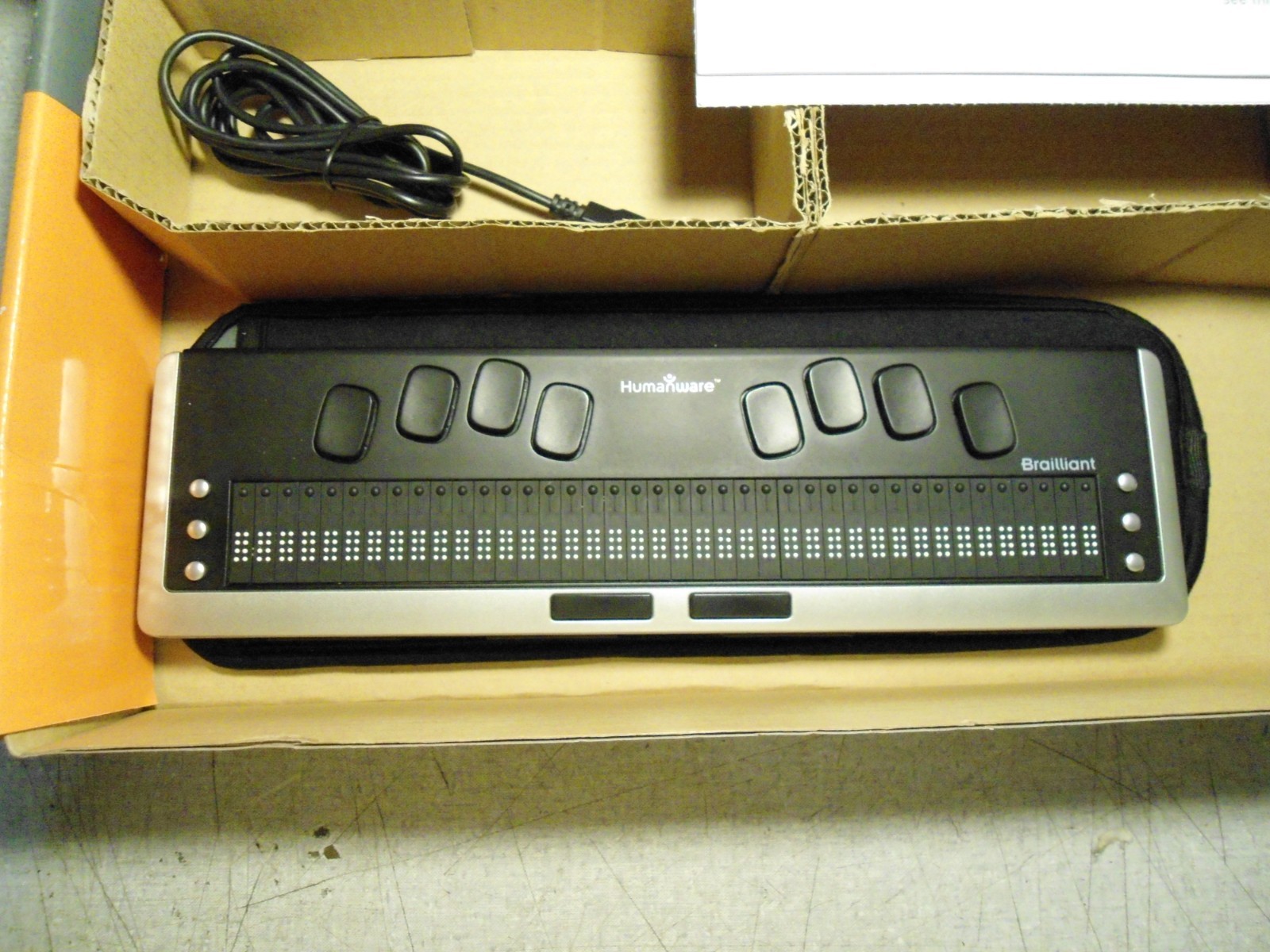 HumanWare Brailliant BI40 Braille Display