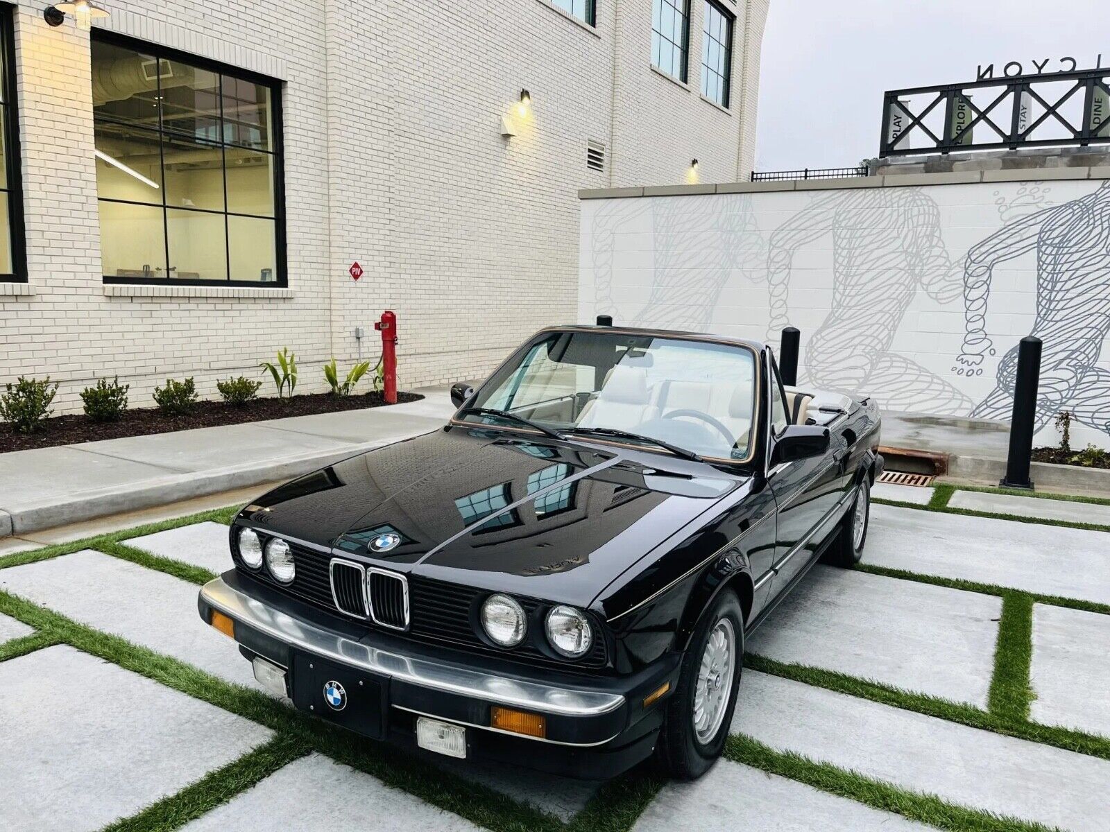 ::1987 BMW 3-Series 