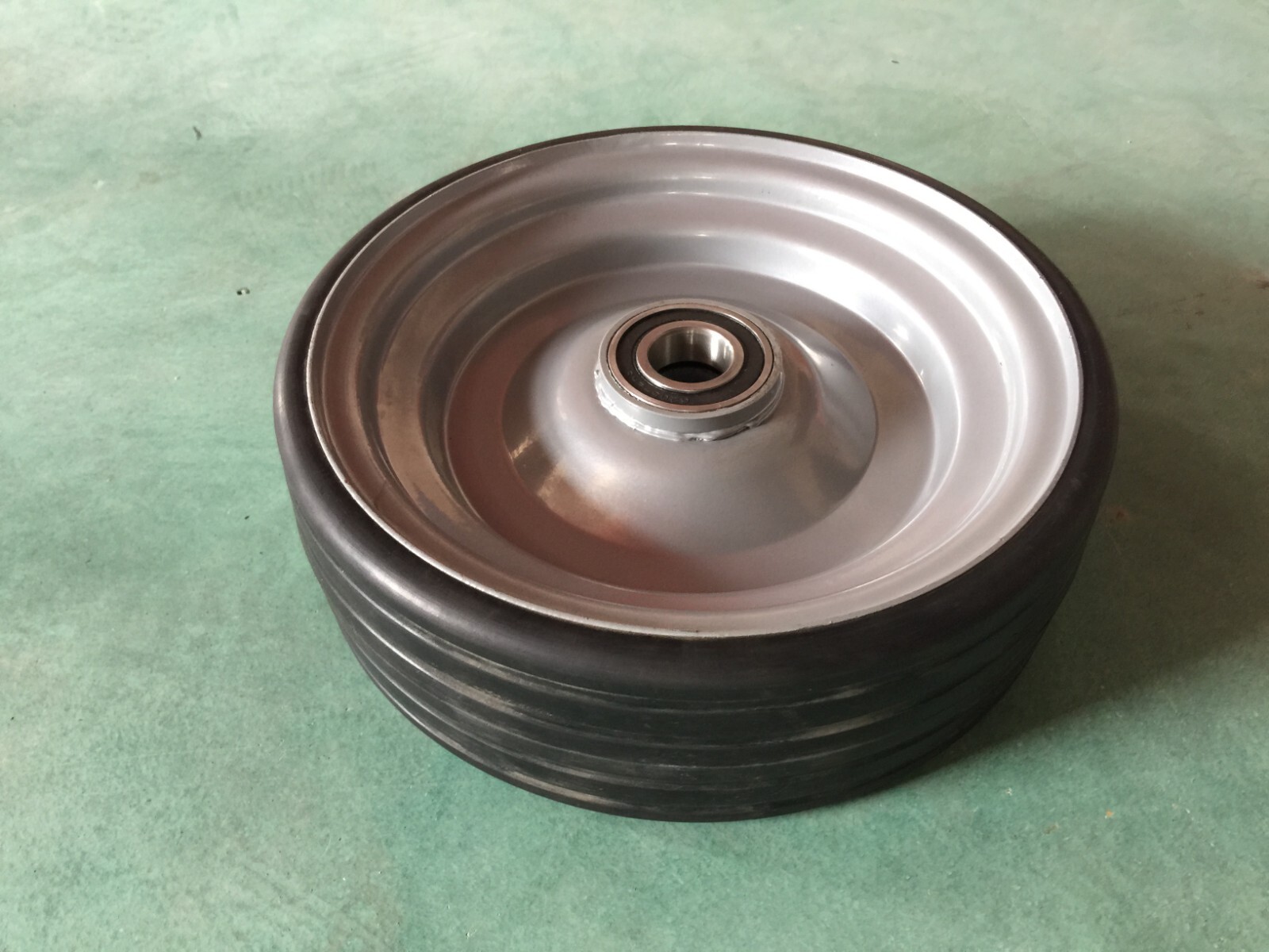 First Choice Finish Mower Solid Wheel, part # 6602739 for 60
