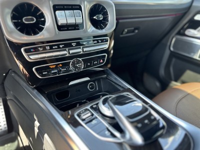 image 12 of interior