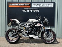 Stunning 2018/18 Triumph Street Triple 765 RS Motorcycle 