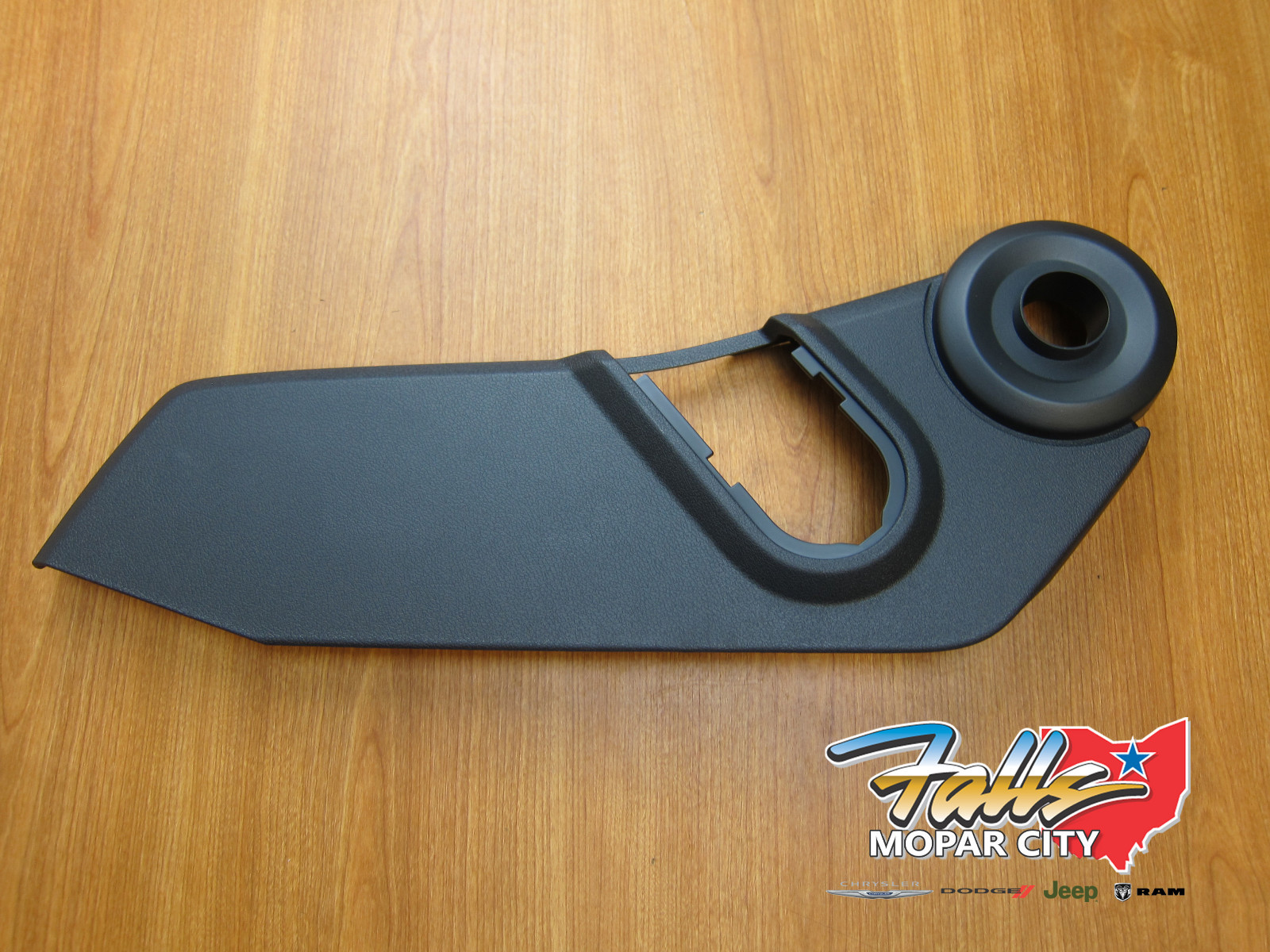 20072017 Jeep Compass & Patriot Drivers Side Seat Trim Panel Shield