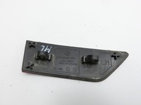VW Touran II 5T 15-24 Reflektor Rückstrahler für Stoßstange Hinten Links VW Touran II 5T 15-24 12.05.2016 5TA945103... Vorschau 5