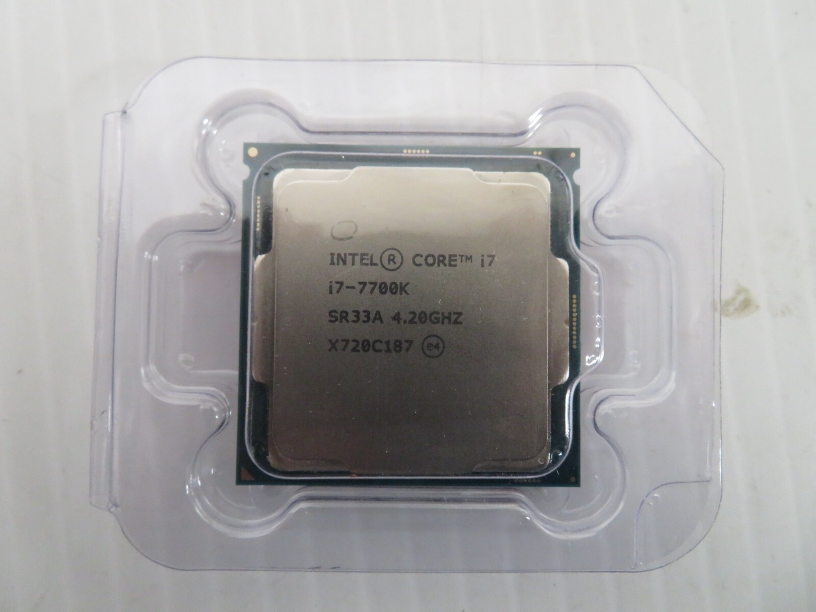 Intel Core i7-7700K CPU 4.20GHzサボさんさん専用