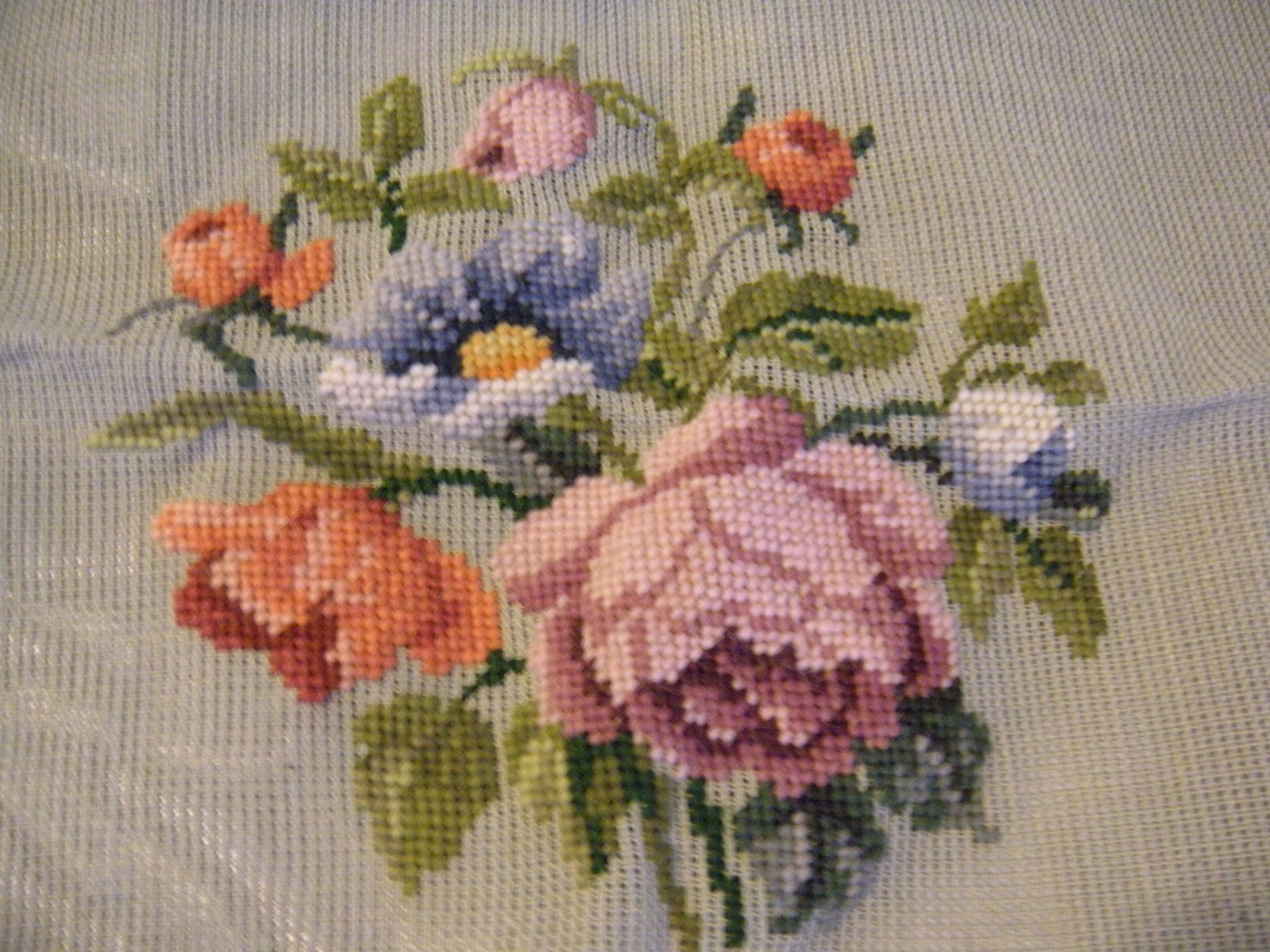 Vintage Paragon Floral Needlepoint Canvas Tapestry No 1305 PreWorked 23