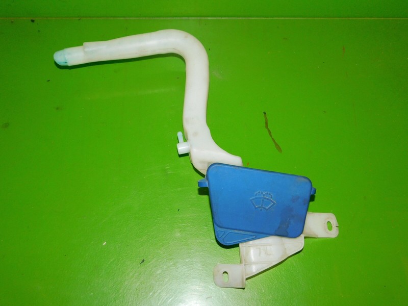 06-11 CLS 550 63 W219 OEM 2118600764 washer wiper fluid tank fill nozzle neck
