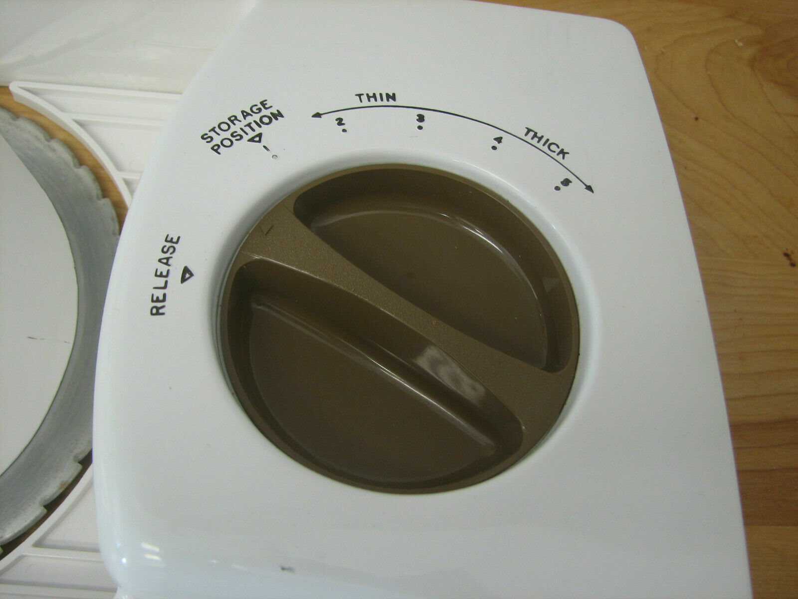 VINTAGE OSTER Choice Kut FOOD & MEAT SLICER 319-06A Thick & Thin Cheese Beef Ham