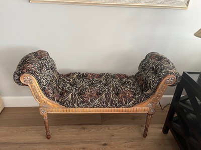 Tuft Bench Designed by EMERSON ET CIE Detailed Tufted Bench 50X18 