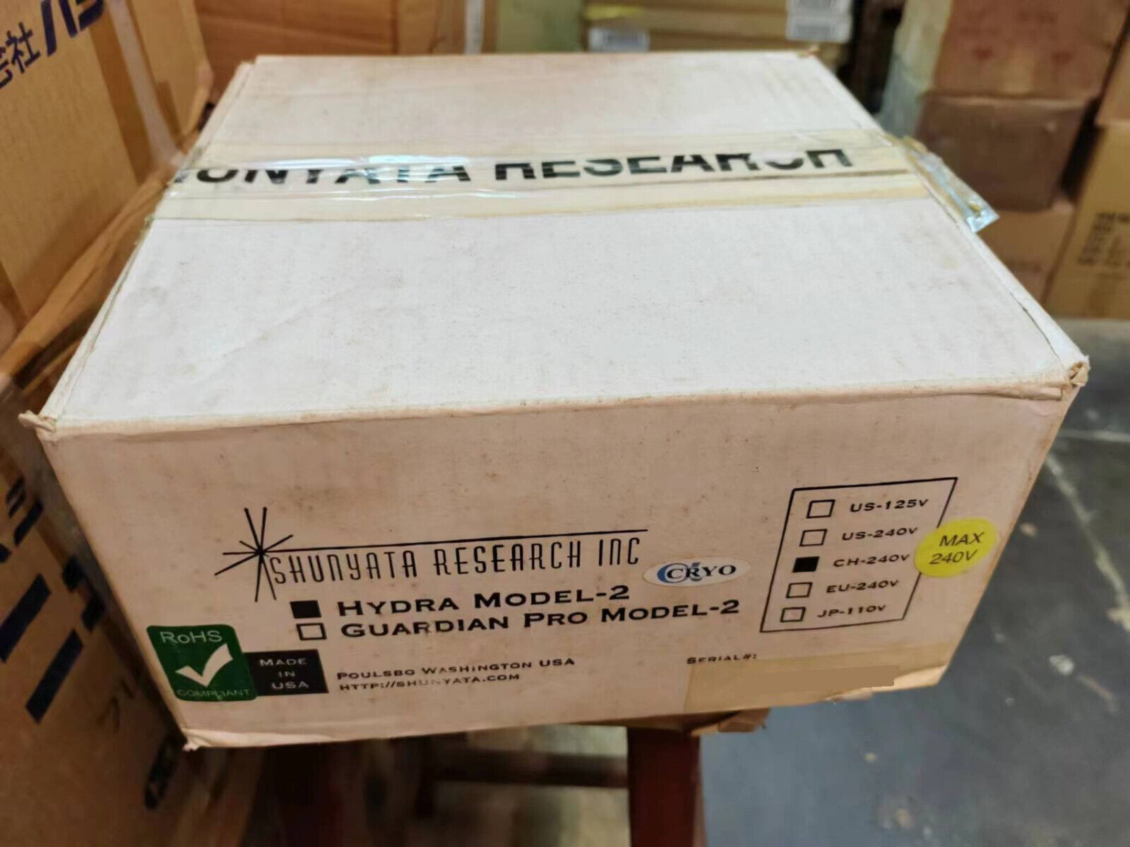 NOS Shunyata Research Hydra Model-2 Power Conditioner in NOS Shunyata Research Hydra Model-2 Power Conditioner in