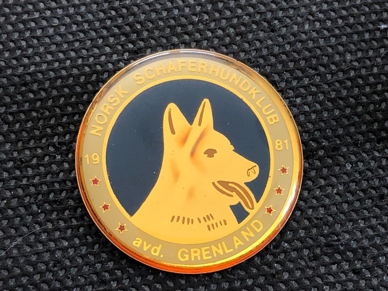  Pins Pin Enamel Mushing Husky 1981 Grenland