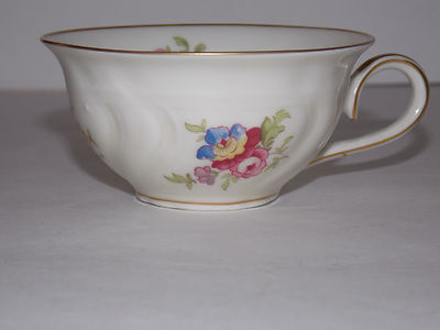 ELFENBEIN ROSENTHAL DEMITASSE CUP AND SAUCER - Viktoria Pattern - Germany