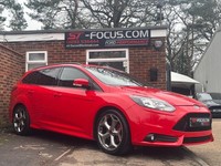 2012 Ford Focus 2.0T EcoBoost ST-2 Estate 5dr Petrol STUNNING CONDITION  LOW
