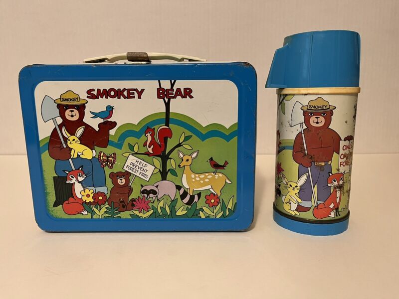 Vintage Smokey The Bear Lunchbox And Thermos 1973 Rare ,  Hard To Find Thermos