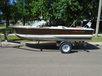 1963 CHRIS CRAFT BOAT