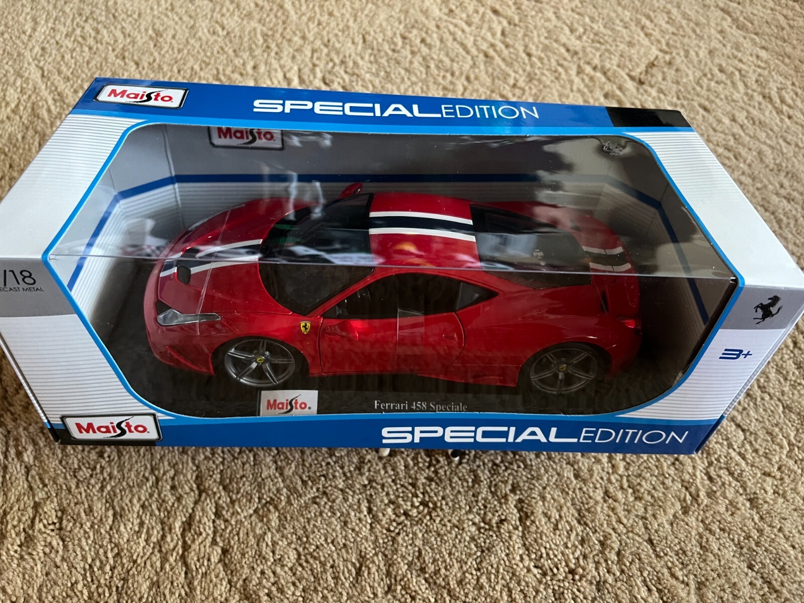 新品 Maisto Ferrari 458 Speciale 希少色 1:18 Amazon.com: Maisto Ferrari 458 Speciale 1:18 Special Edition
