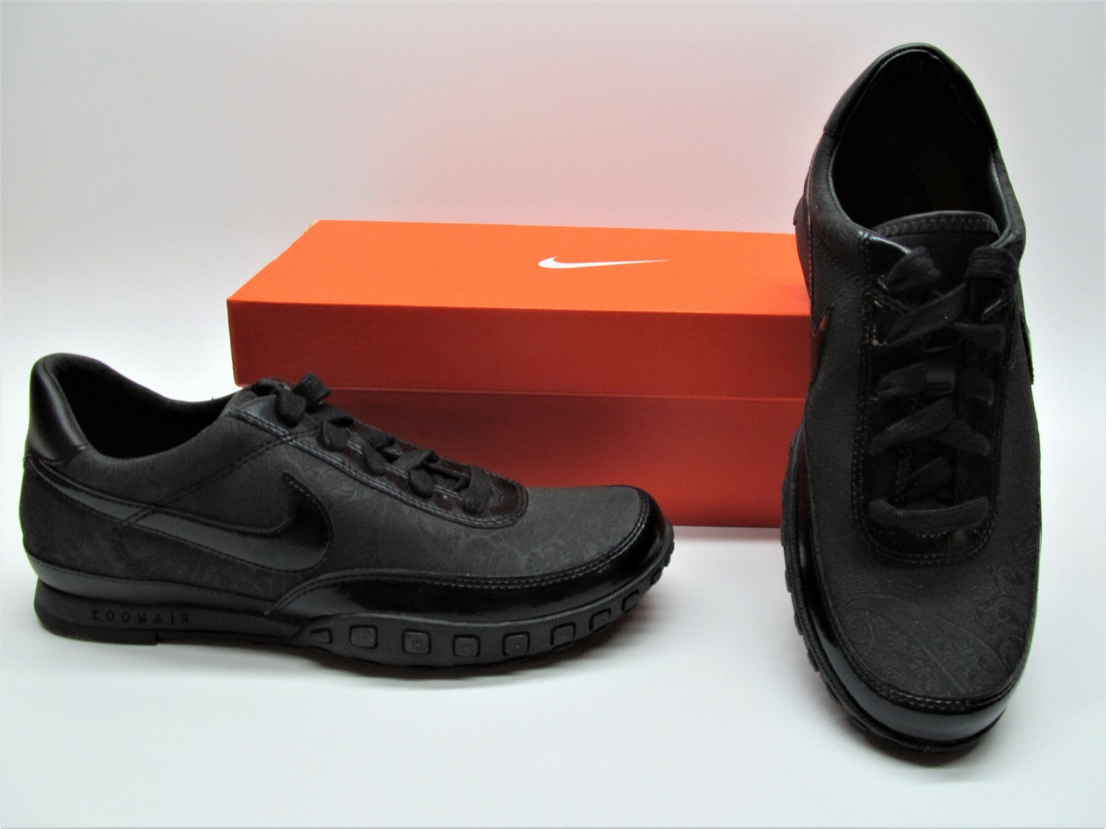 mens off white nike shoes