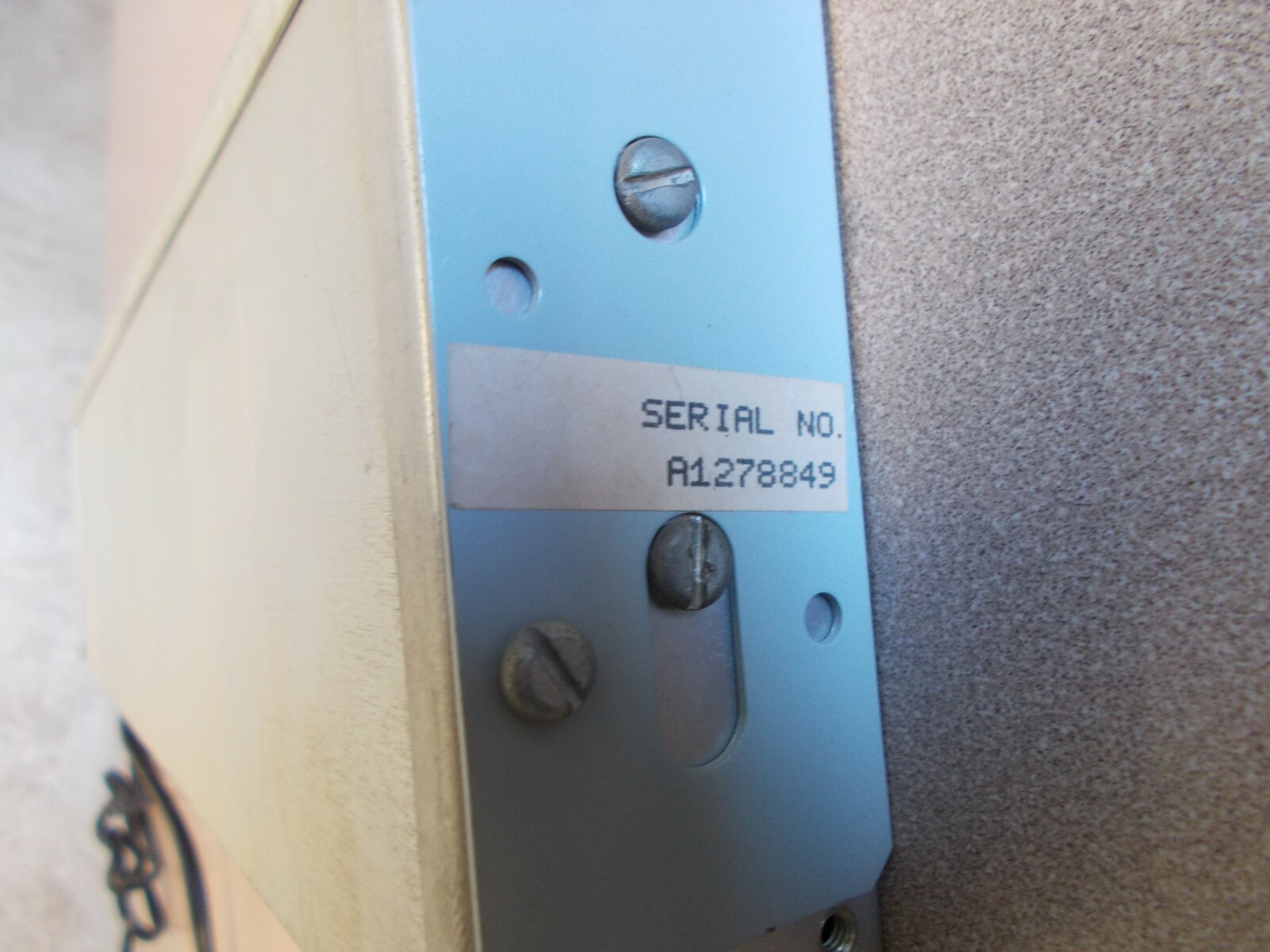 Jerrold Crystal Controlled UHF/VHF Converter TV  UVX CH 29 and 7