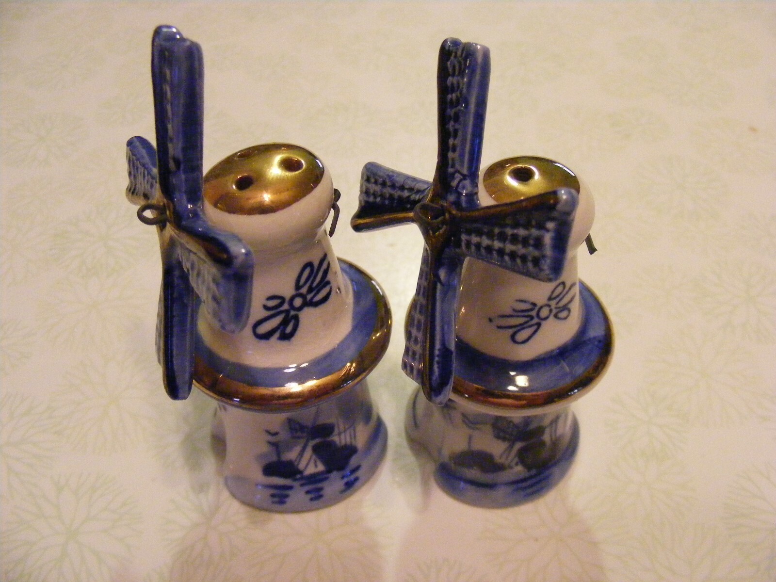 DUTCH WINDMILL SALT & PEPPER SHAKERS PORCELAIN WITH GOLD INLAY