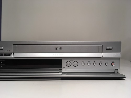 SONY RDR-VX530 DVD Recorder VCR Combo Dub VHS to DVD w/Remote Cables FREE DVD-Rs