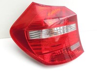 BMW E81 1er 120d 07-11 3T Rückleuchte Rücklicht Heckleuchte Links orig BMW E81 1er 120d 07-11 16.10.2007 7164955... Vorschau 2