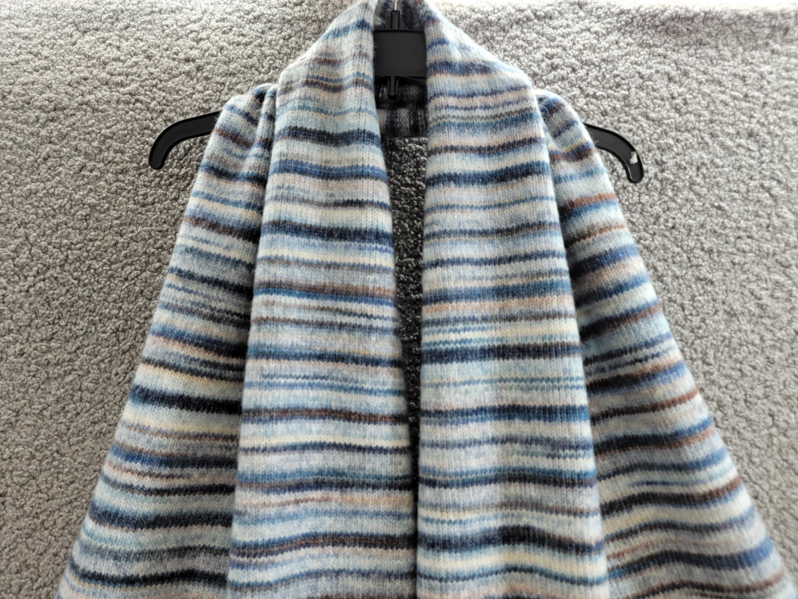 AQUA Wool Blend Space Dye Knit Scarf Women's One Size Blue~ - Picture 8 of 13