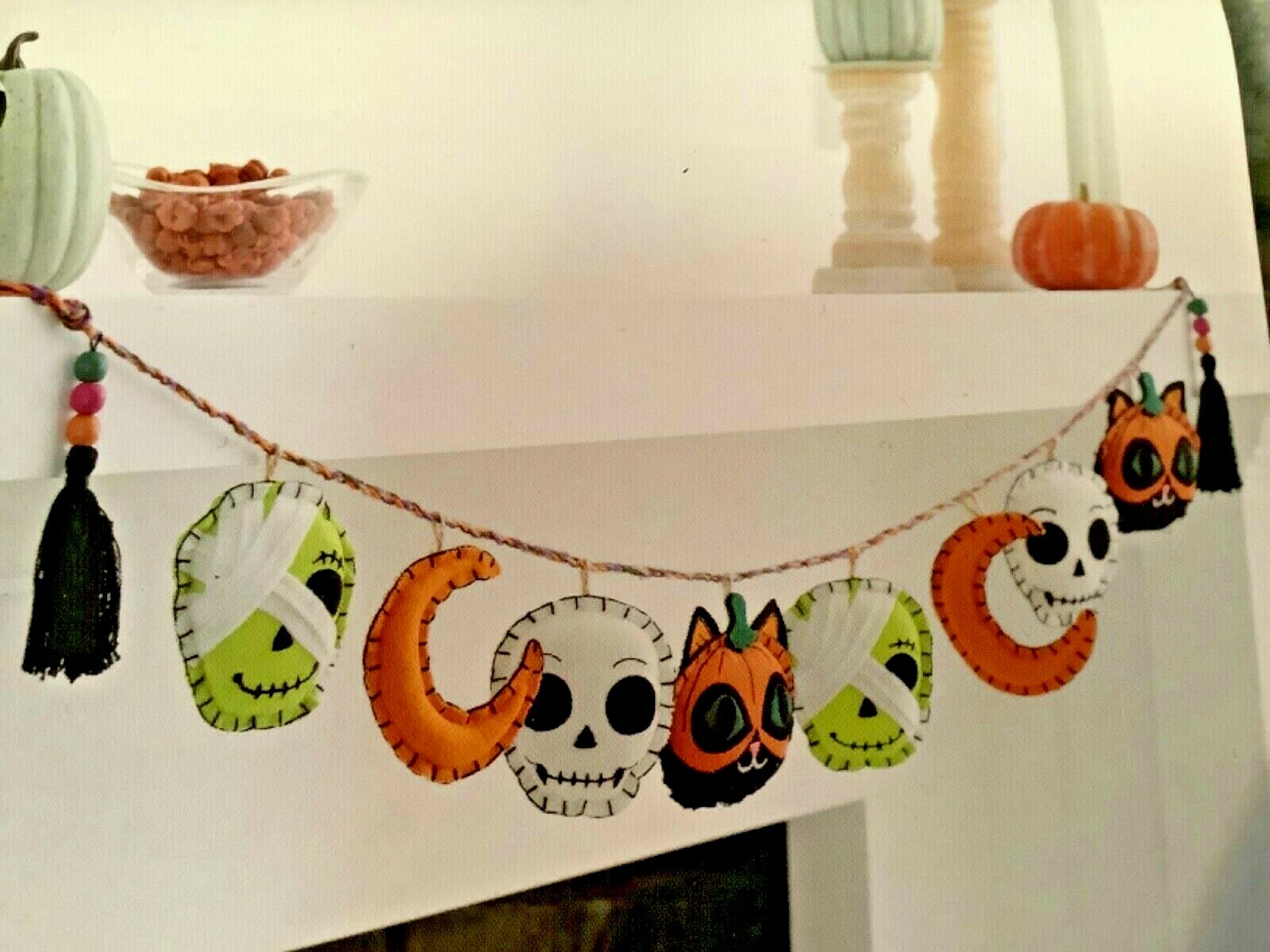 Halloween Spooky Tassel Garland Embroidered Black Cat Mummy