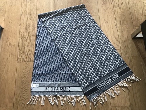Christian Dior Scarf クリスチャンディオール CHRISTIAN DIOR Scarf Reversible Silk Scarf 90*90 | eBay