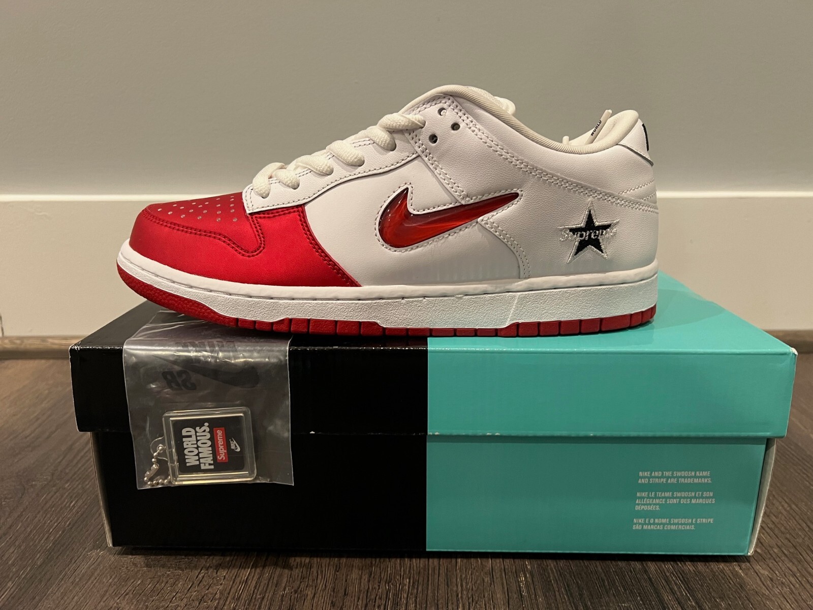 Size 9 - Nike SB Dunk Low Supreme Jewel Swoosh Red CK3480 Size 9 - Nike SB Dunk Low Supreme Jewel Swoosh Red CK3480