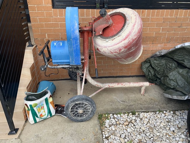 Easy mix cement mixer | Building Materials | Gumtree Australia