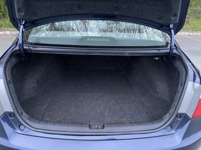image 4 of interior