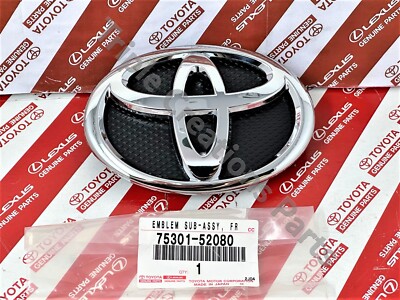 NEW GENUINE TOYOTA OEM 2007-2012 YARIS SEDAN FRONT GRILLE EMBLEM 75301-52080