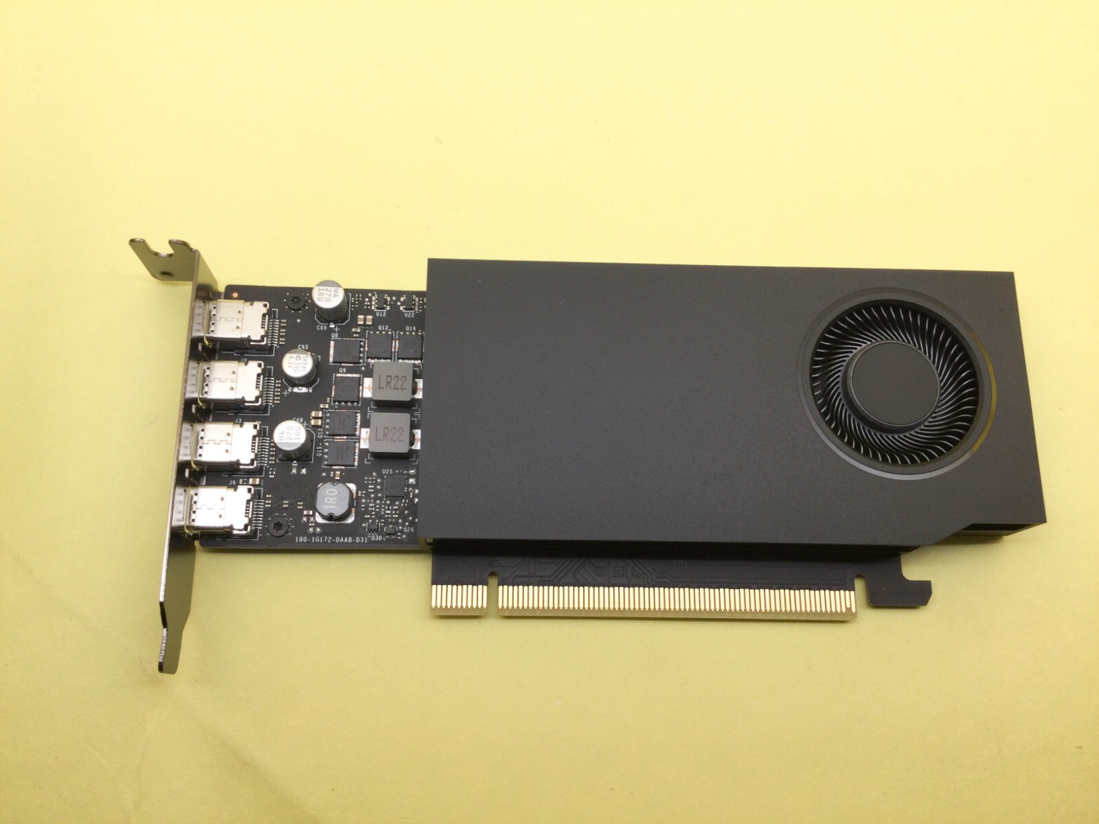 新品未使用 NVIDIA RTX A1000 8GB NVIDIA RTX A1000 8GB Graphics Card (RTXA1000)